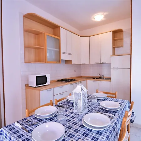 In With A Terrace Holiday home